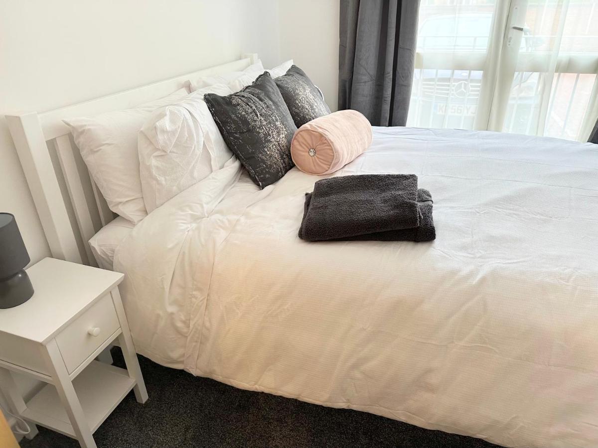 Superb 2 Bed 2 Bathroom Free Parking Derby Dış mekan fotoğraf